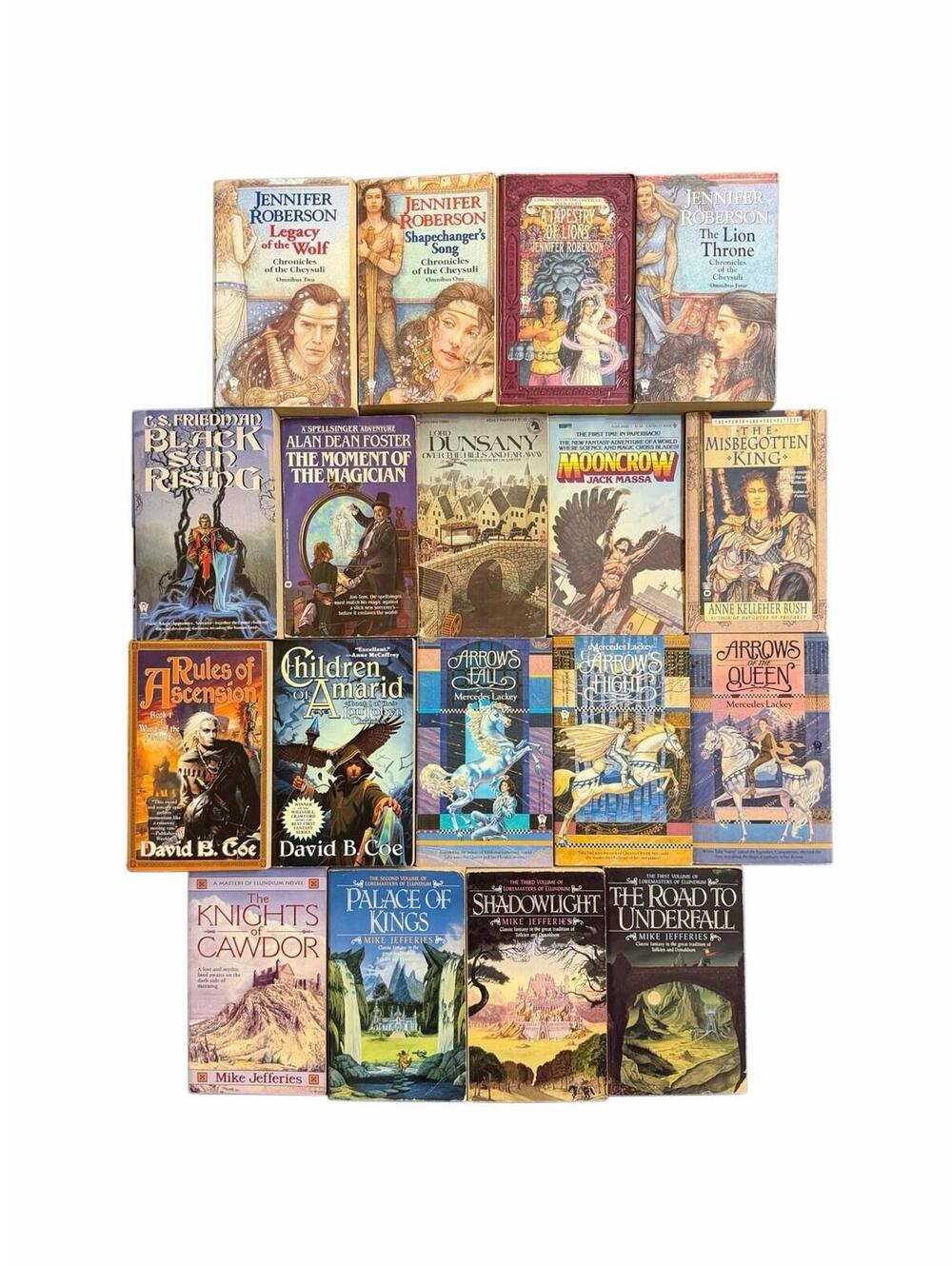 Vintage Lot Of 18 Epic Fantasy Paperbacks Jennifer Robinson Mercedes Lackey